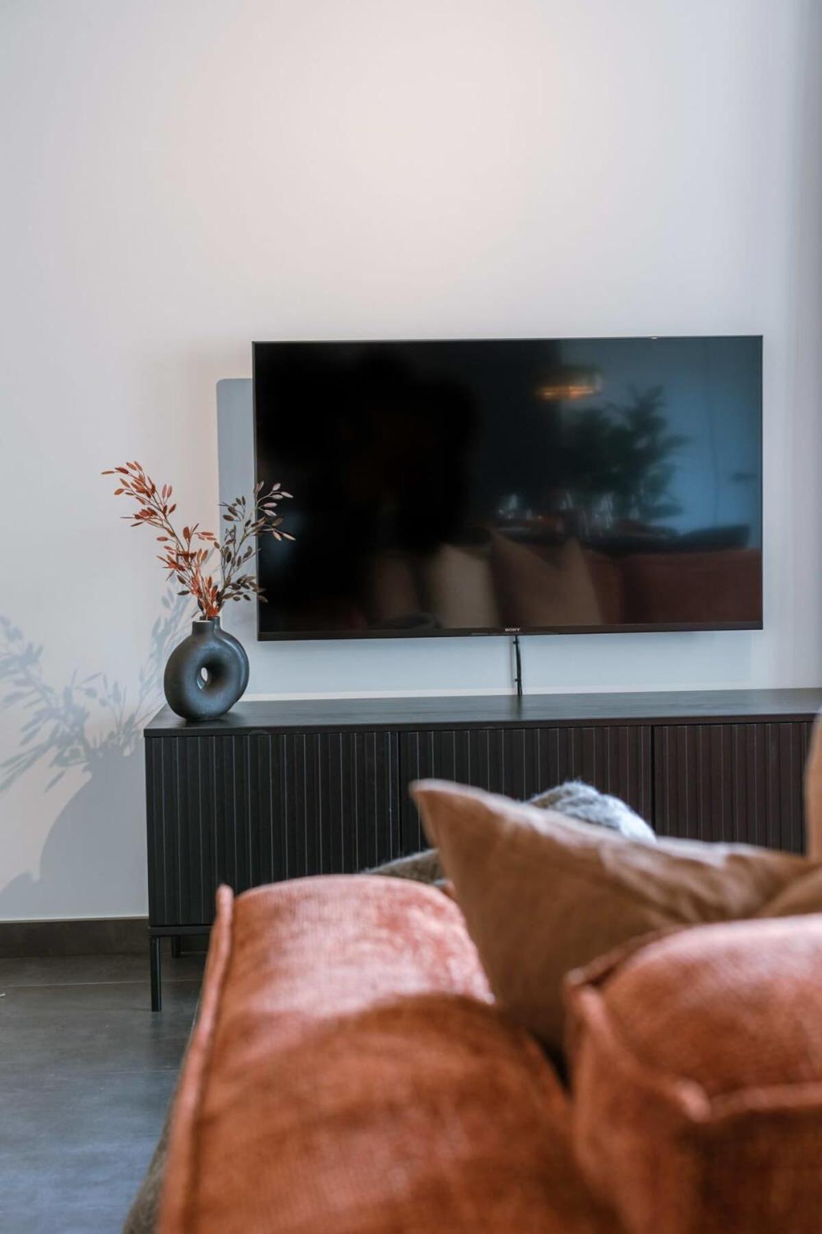 Apartment Huswell - Cozy A Stone's Throw From The