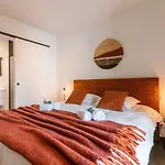 Huswell - Cozy Apartment A Stone\'S Throw From The Beach